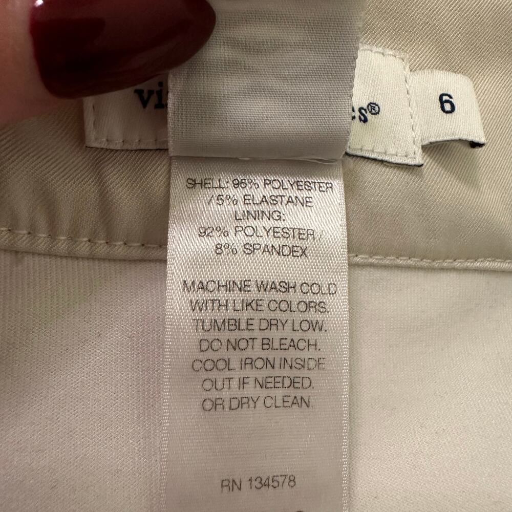 Vineyard Vines light beige mini skort size 6 - Picture 6 of 8